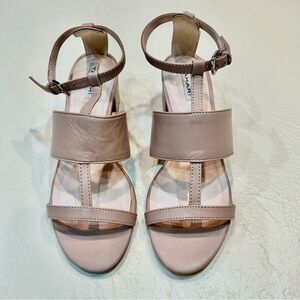 Tahari GeeGee Leather Sandals 6.5